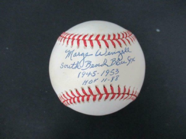 MARGE WENZELL  AUTOGRAPHED  BASEBALL 1993 CARD 