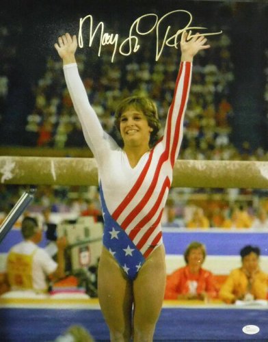 Mary Lou Retton autographed 8x10 photo 1984 USA Gold Medal Gymnastics Image #3