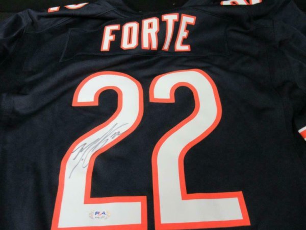 Matt Forte Autographed Memorabilia | Signed Photo, Jersey ...