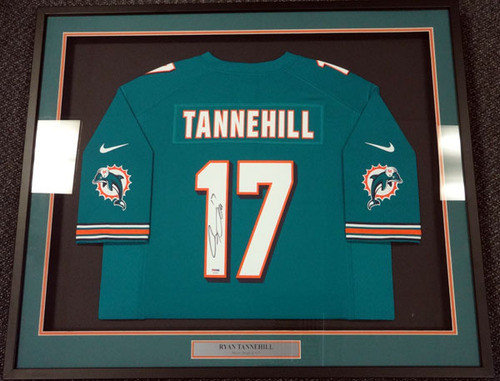 ryan tannehill autographed jersey ryan tannehill autographed jersey