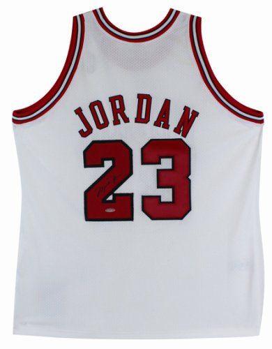 Michael Jordan Autographed Signed Bulls Authentic White 1997-98 Nike Jersey UDA
