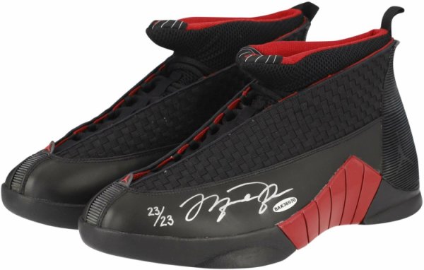 Michael Jordan Autographed Signed Bulls Sneaker Fanatics Authentic COA