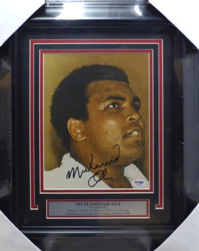 Muhammad Ali Autographed Signed Framed 8x10 Photo - PSA/DNA Authentic