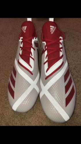 mahomes cleats