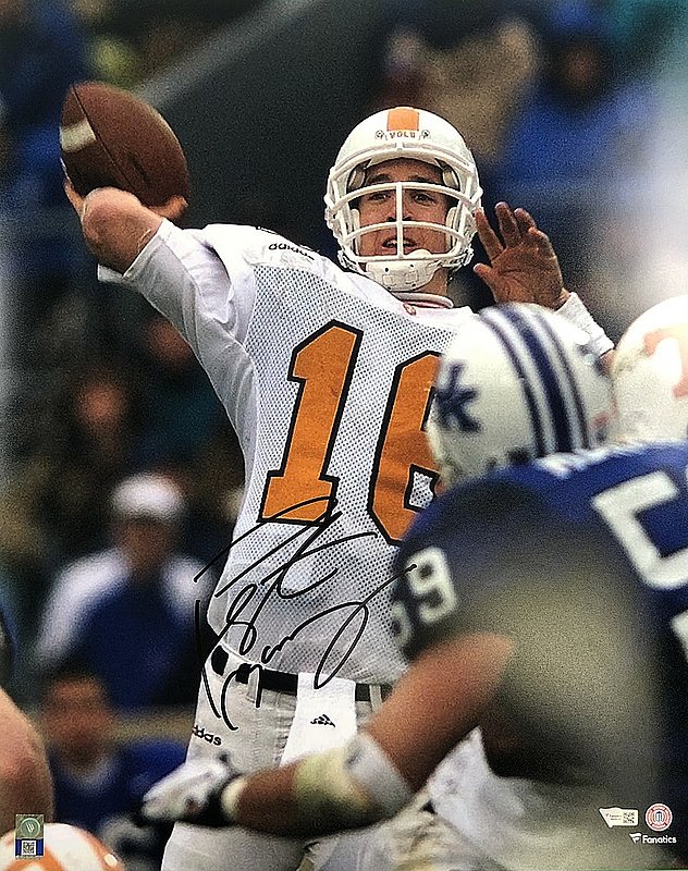 Peyton Manning Autographed Signed Tennessee Volunteers Throwing vs Kentucky 16x20 Photo - Fanatics Authentic