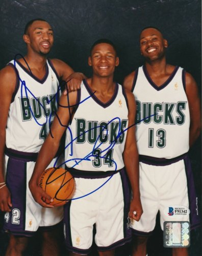 ray allen autographed jersey