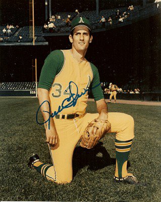 Autographed ROLLIE FINGERS 8X10 Oakland A's photo - Main Line