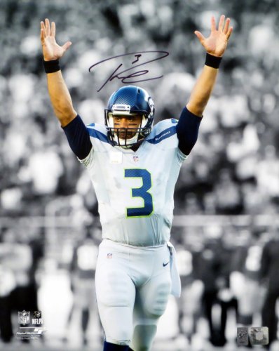 Russell Wilson Autographed 16x20 Photo Seattle Seahawks, 42% OFF
