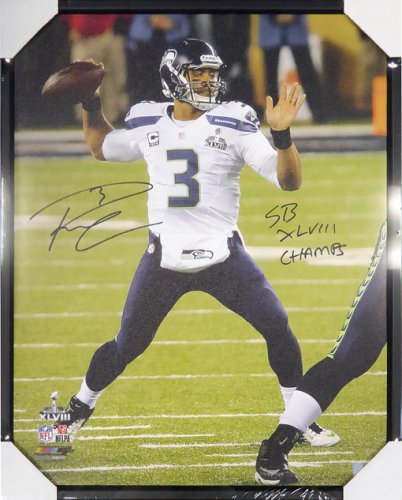 Russell Wilson Autographed Signed Framed 24X30 Canvas Photo Seattle Seahawks Sb Xlviii Champs Super Bowl Rw Holo #107486
