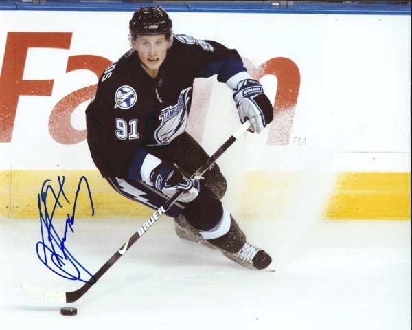 Steven Stamkos Autographed Signed 8X10 Tampa Bay Lightning Photo - Main Line Autographs