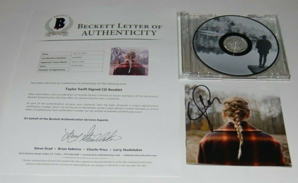taylor swift autograph