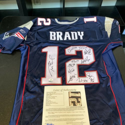 tom brady autographed jersey