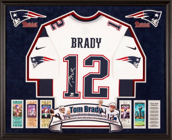 tom brady autographed jersey