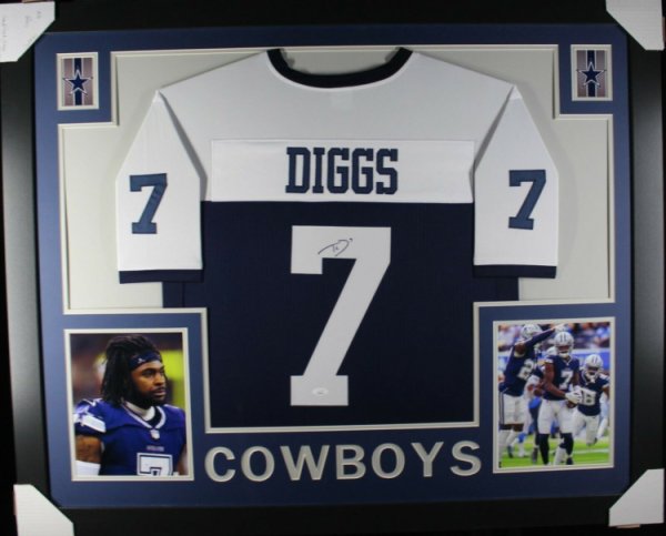 DALLAS COWBOYS- TREVON DIGGS AUTOGRAPH BLUE NIKE #7 JERSEY JSA AC52575