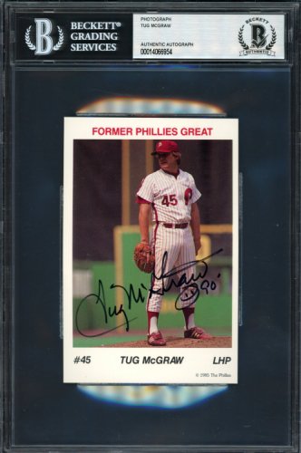 Tug McGraw autographed baseball card (Philadelphia Phillies) 1981 Donruss  #273