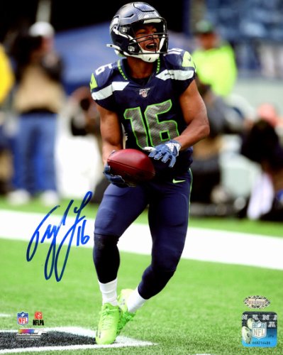 Seattle Seahawks #16 TYLER LOCKETT Signed 8x10autographed photo