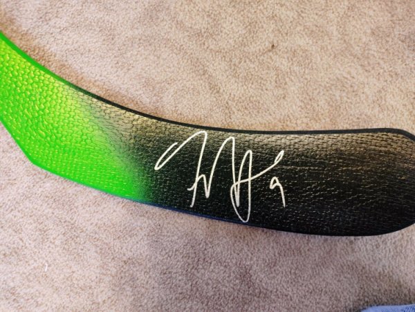 Tyler Seguin Autographed Memorabilia | Signed Photo ...