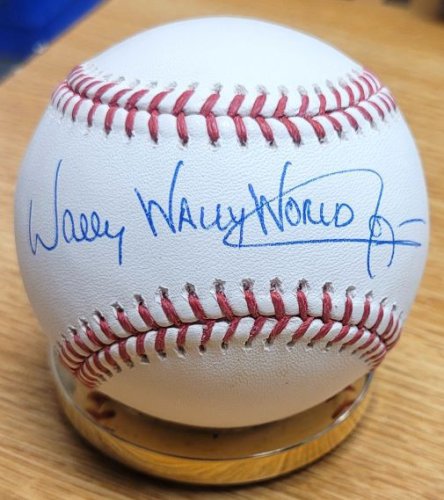 Wally Joyner autographed baseball card (California Angels) 1991