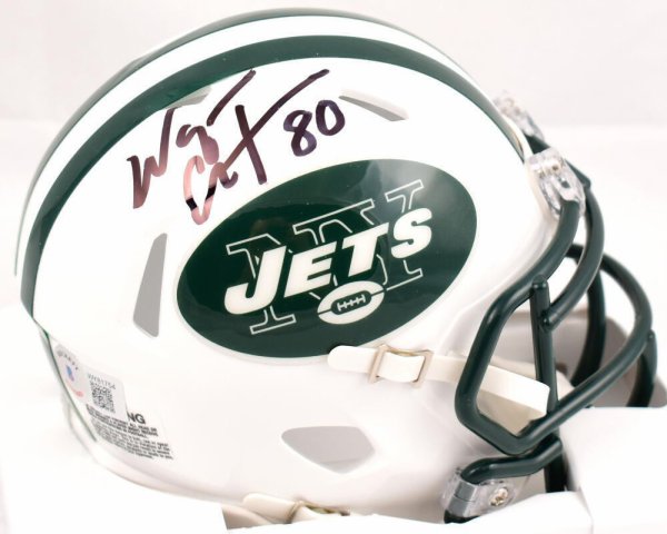 WAYNE CHREBET AUTOGRAPHED 8x10 COLOR PHOTO (NEW YORK JETS) - BECKETT COA!