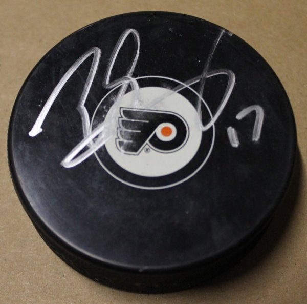Wayne Simmonds Philadelphia Flyers Autographed Signed Puck. This puck is sold as is.