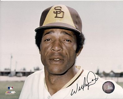 Willie Davis - Autographed Signed Photograph