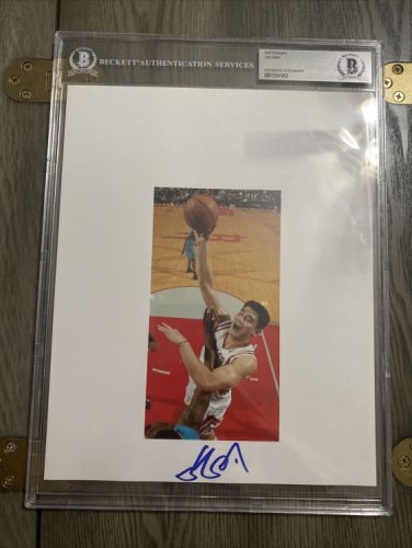 yao ming autographed jersey