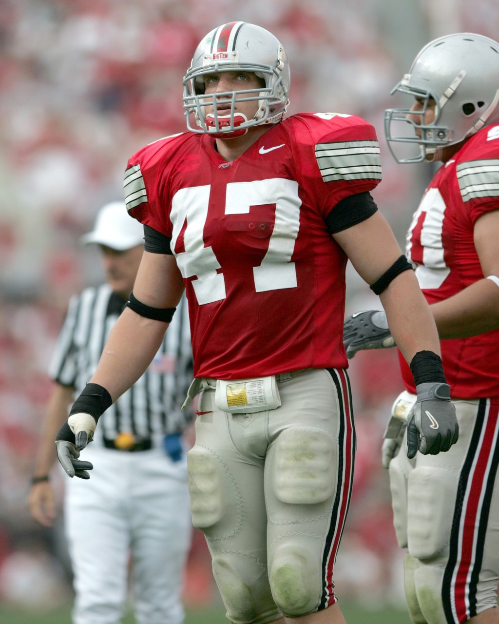 AJ Hawk Ohio State Buckeyes Licensed Unsigned Photo (4)