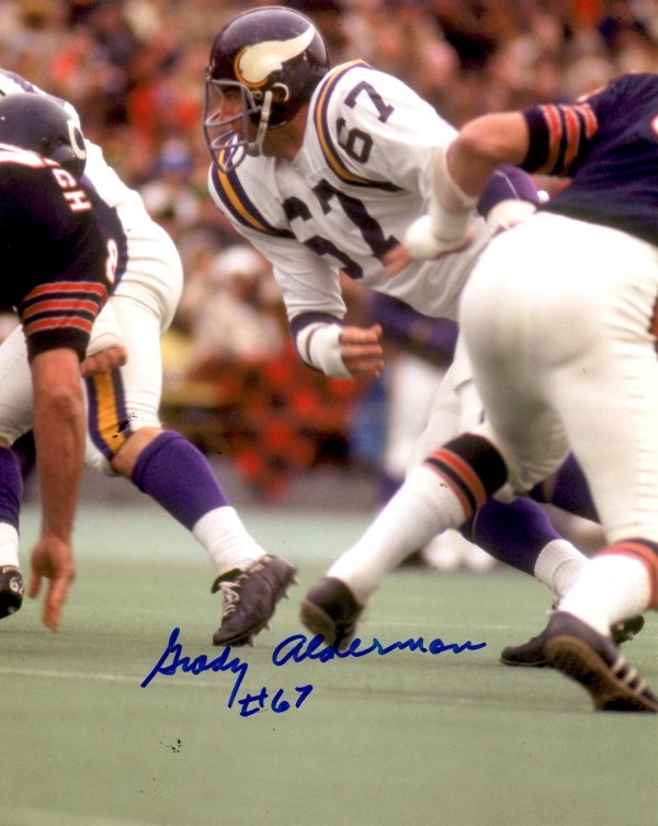 Autographed Grady Alderman 8x10 Minnesota Vikings Photo 