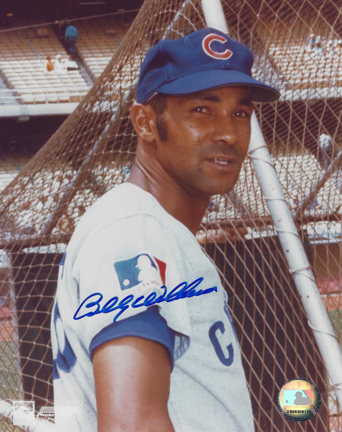 Billy Williams Autographed Signed 8X10 Chicago Cubs Photo - Autographs