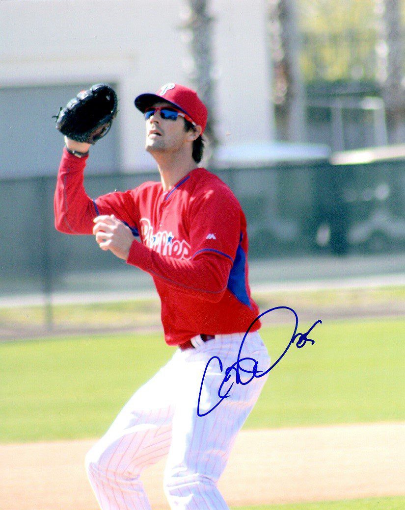Cole Hamels Autographed Signed 8X10 Philadelphia Phillies Photo