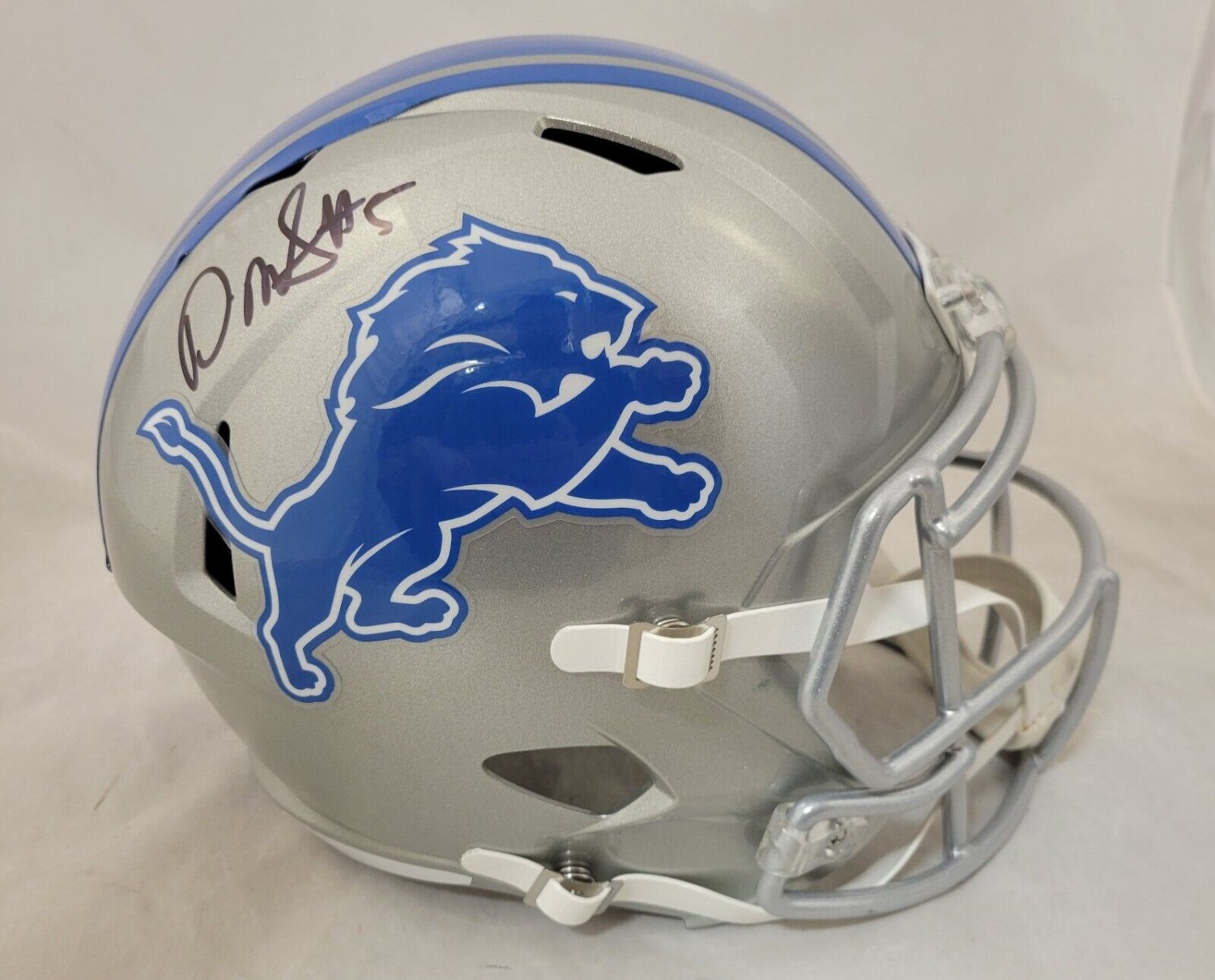 detroit lions replica helmet