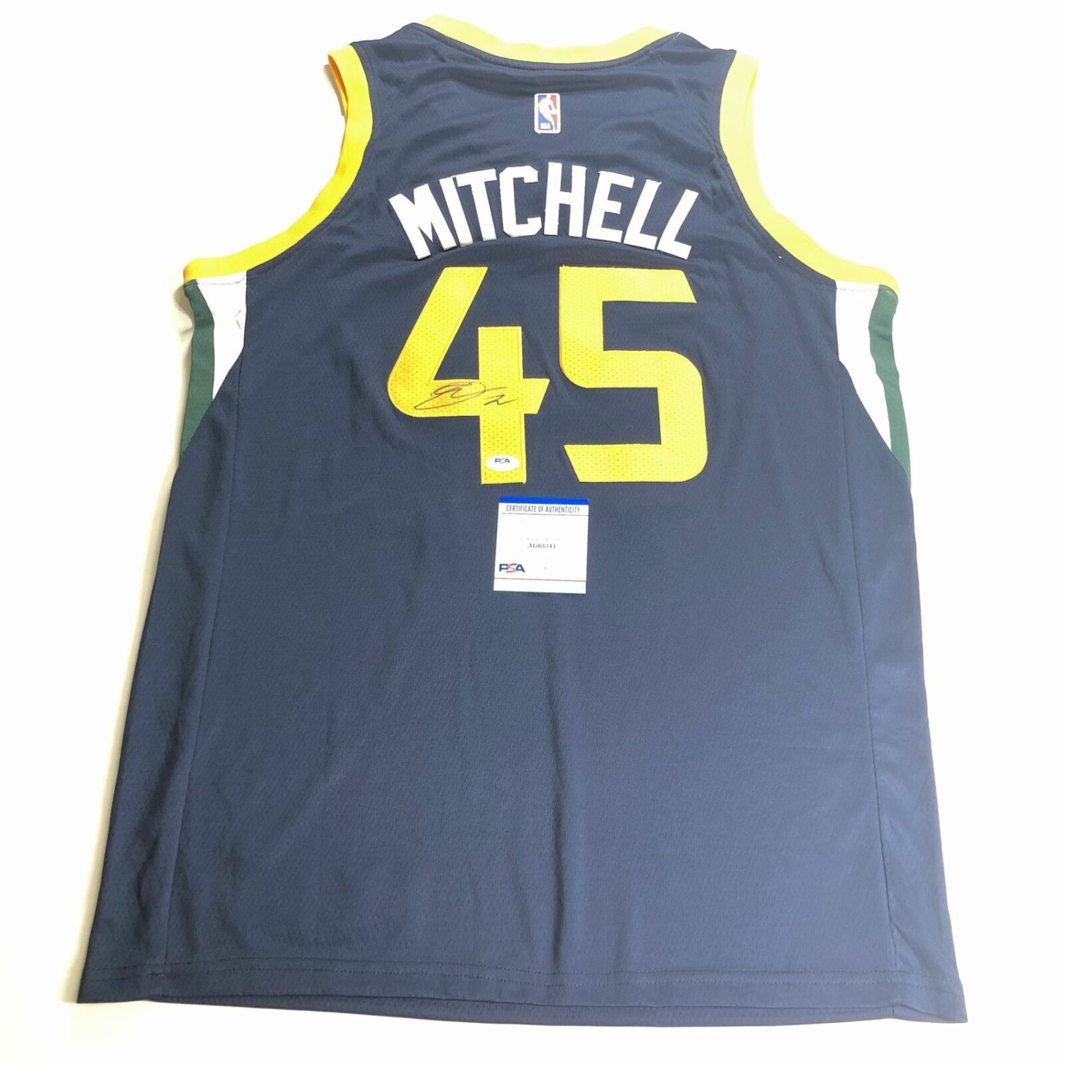 Donovan Mitchell Autographed Signed Jersey PSA/DNA Utah ...