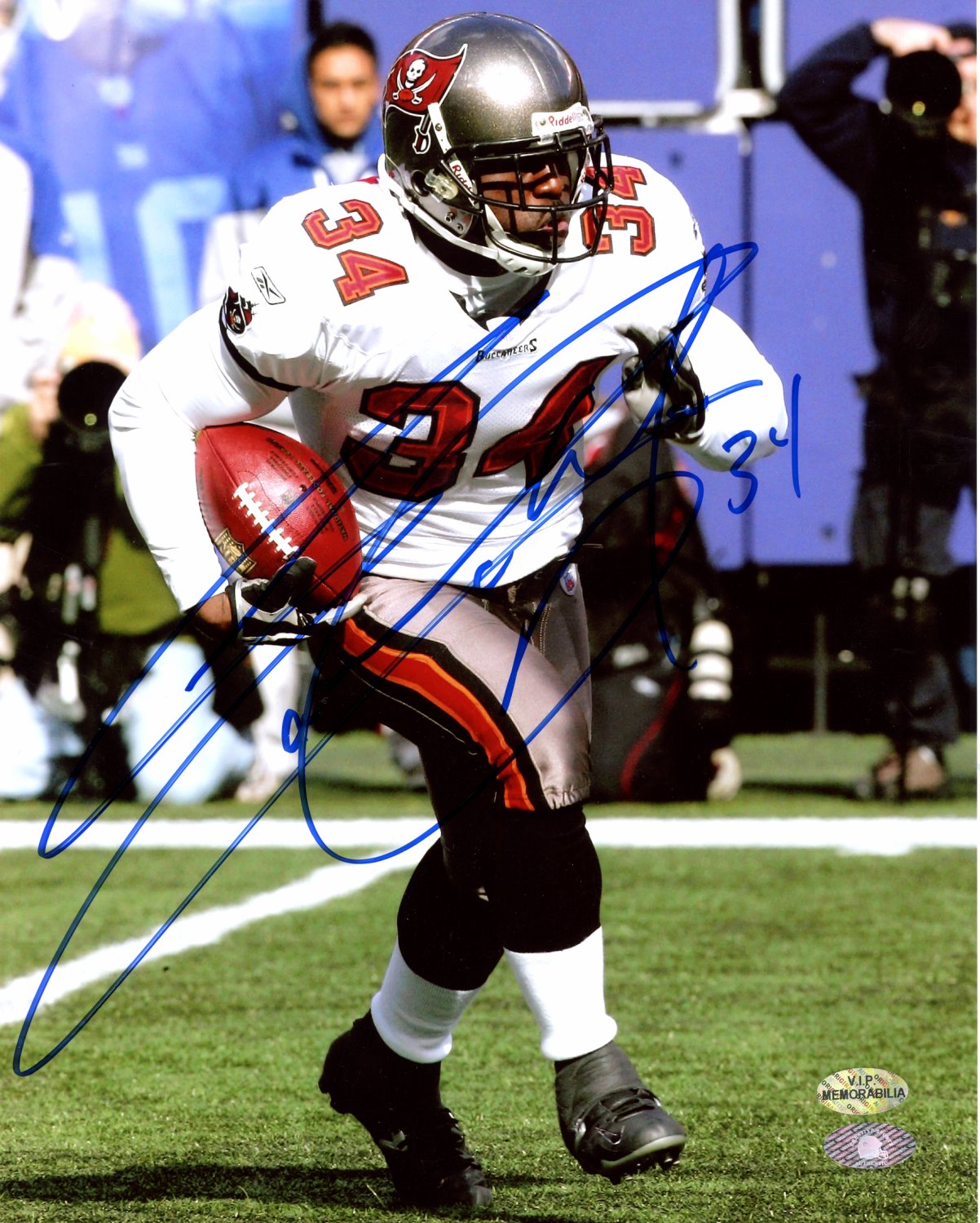 Tampa Bay Buccaneers Collectibles, Memorabilia, Buccaneers Autographs