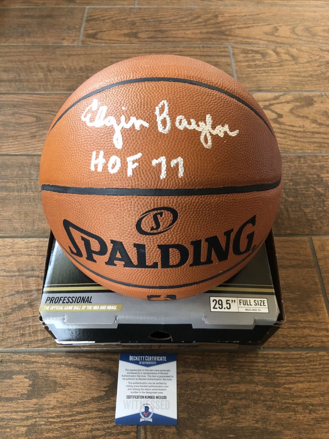 Elgin Baylor Autographed Signed Official Nba Game Basketball Lakers Beckett Hof Inscription