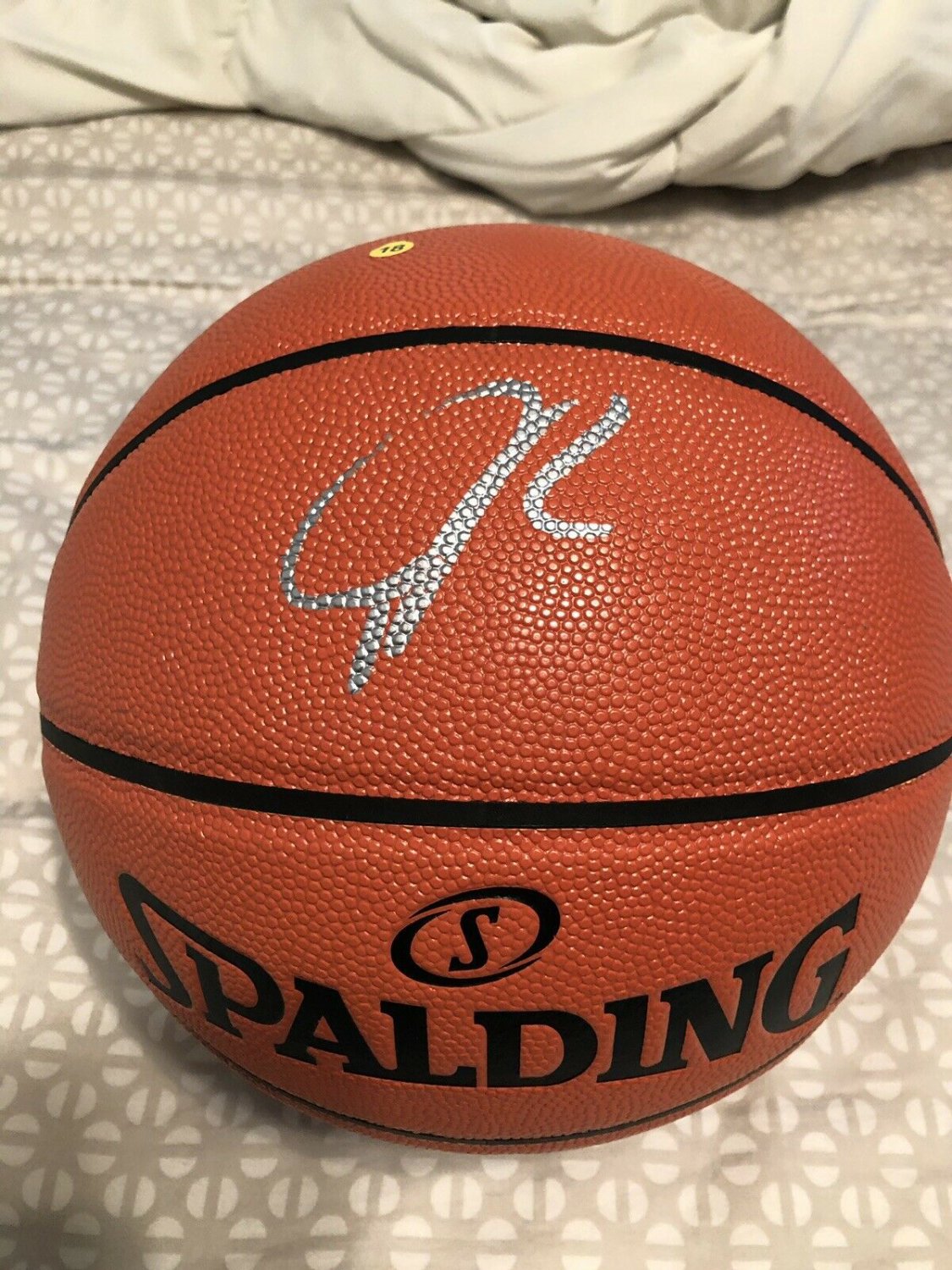 giannis antetokounmpo autographed basketball