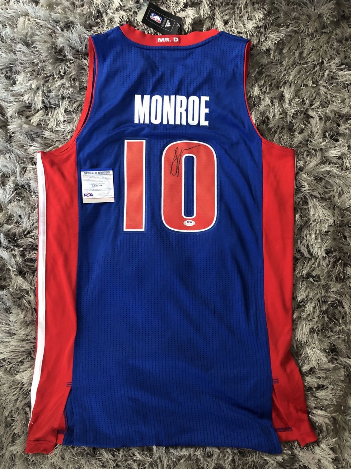 greg monroe jersey