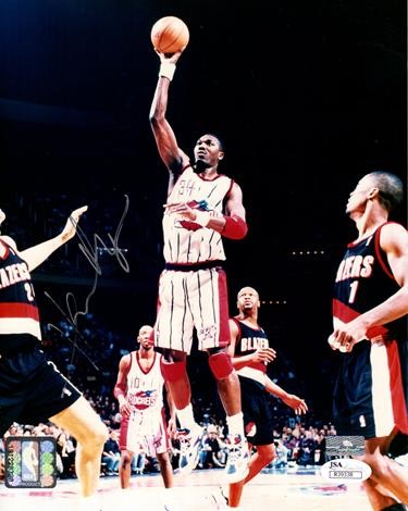 hakeem olajuwon autographed basketball