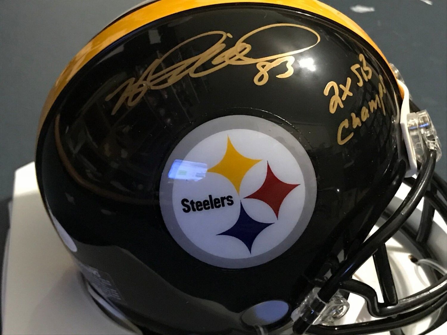 Framed Heath Miller Autographed Signed Pittsburgh Steelers Jersey