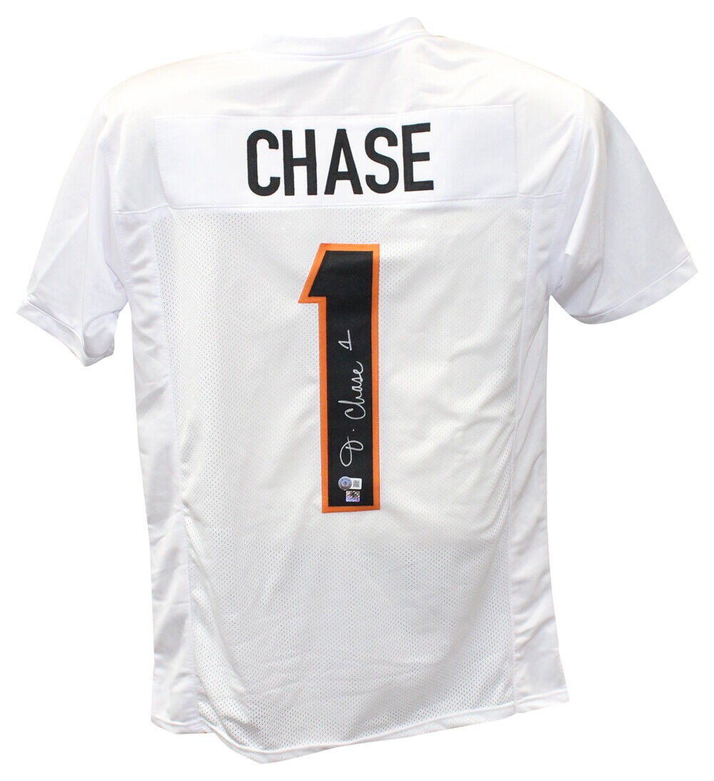 ja marr chase signed jersey