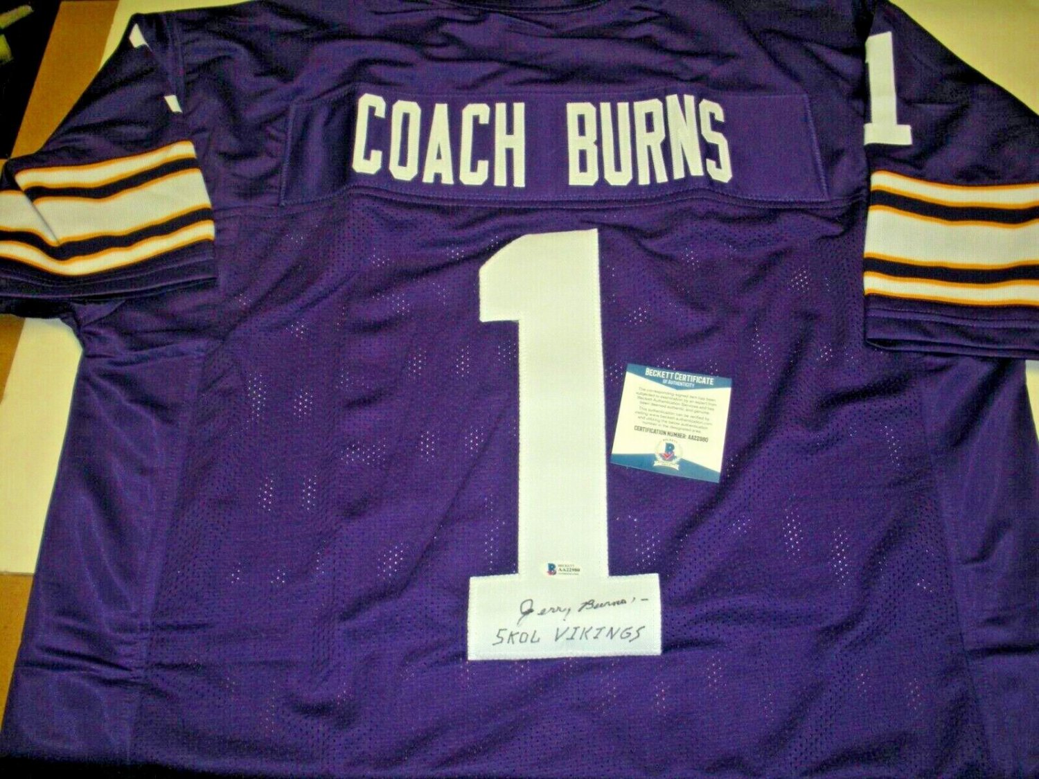 Jerry Burns Autographed Signed Minesota Vikings Skol Vikings Last One  Beckett/COA Jersey