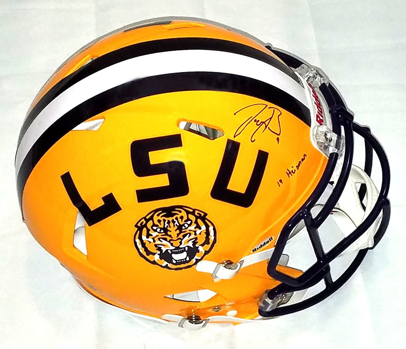 joe burrow signed helmet