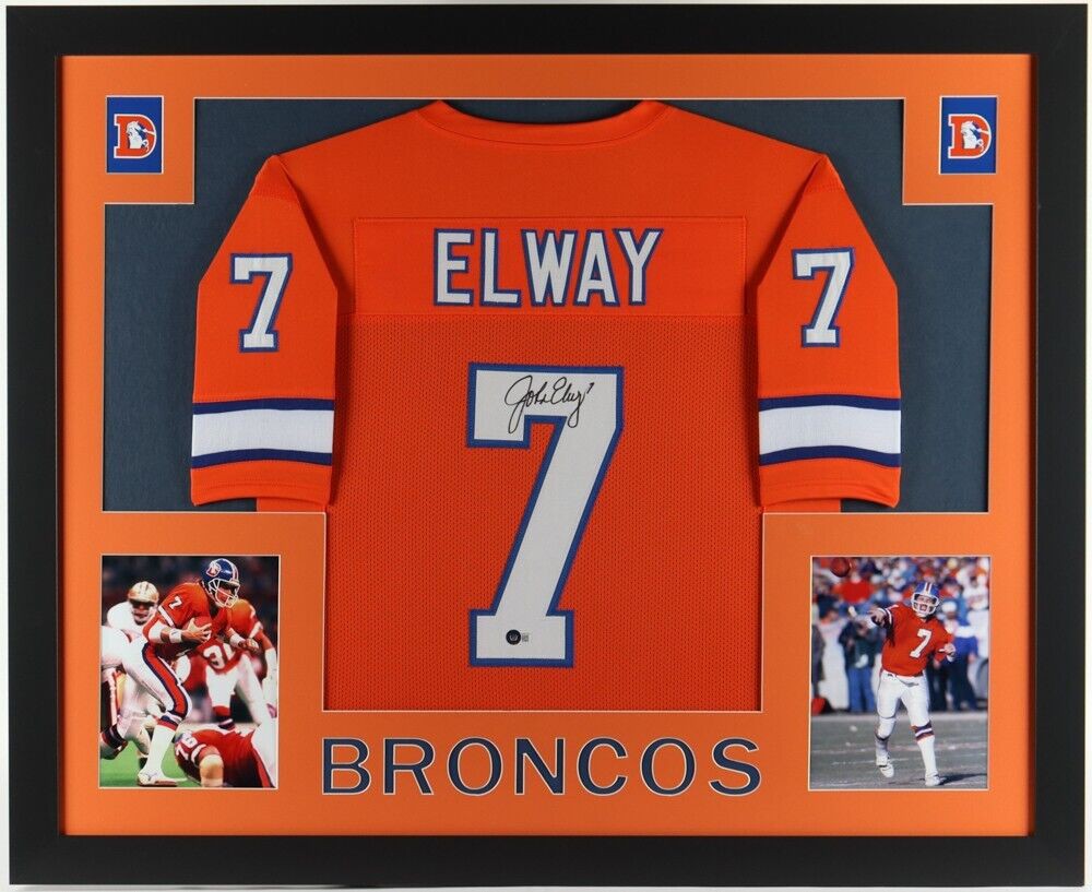 John Elway Signed Denver Broncos Photo: Super Bowl Champ