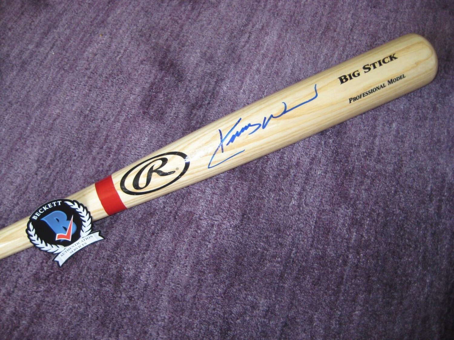 Kerry Wood Autographed Signed (Cubs) Rawlings Bat With Beckett Witnessed COA