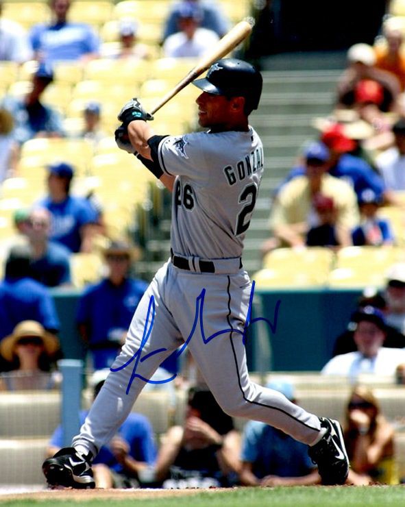 Luis Gonzalez Signed Photo - 8x10