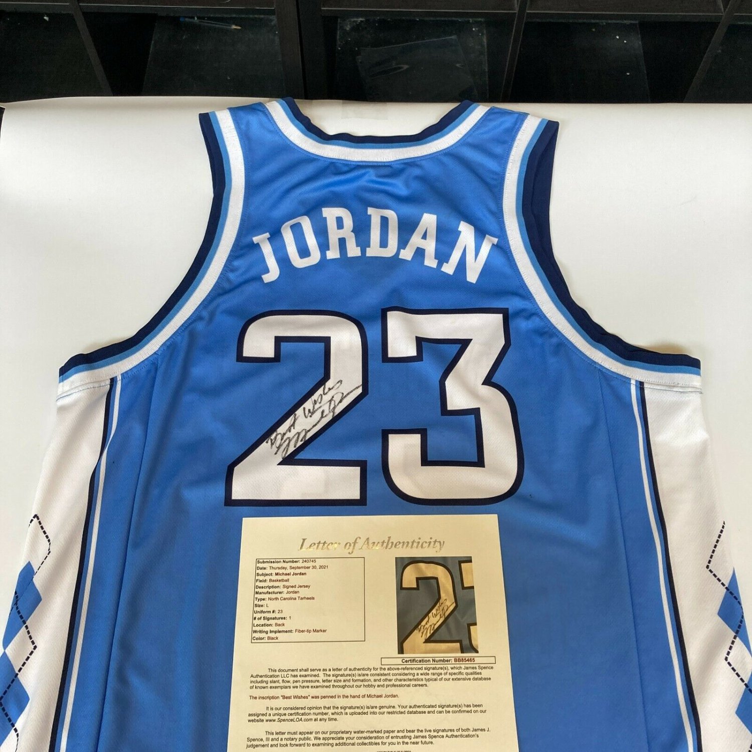 Michael Jordan Autographed Signed Authentic North Carolina Tar