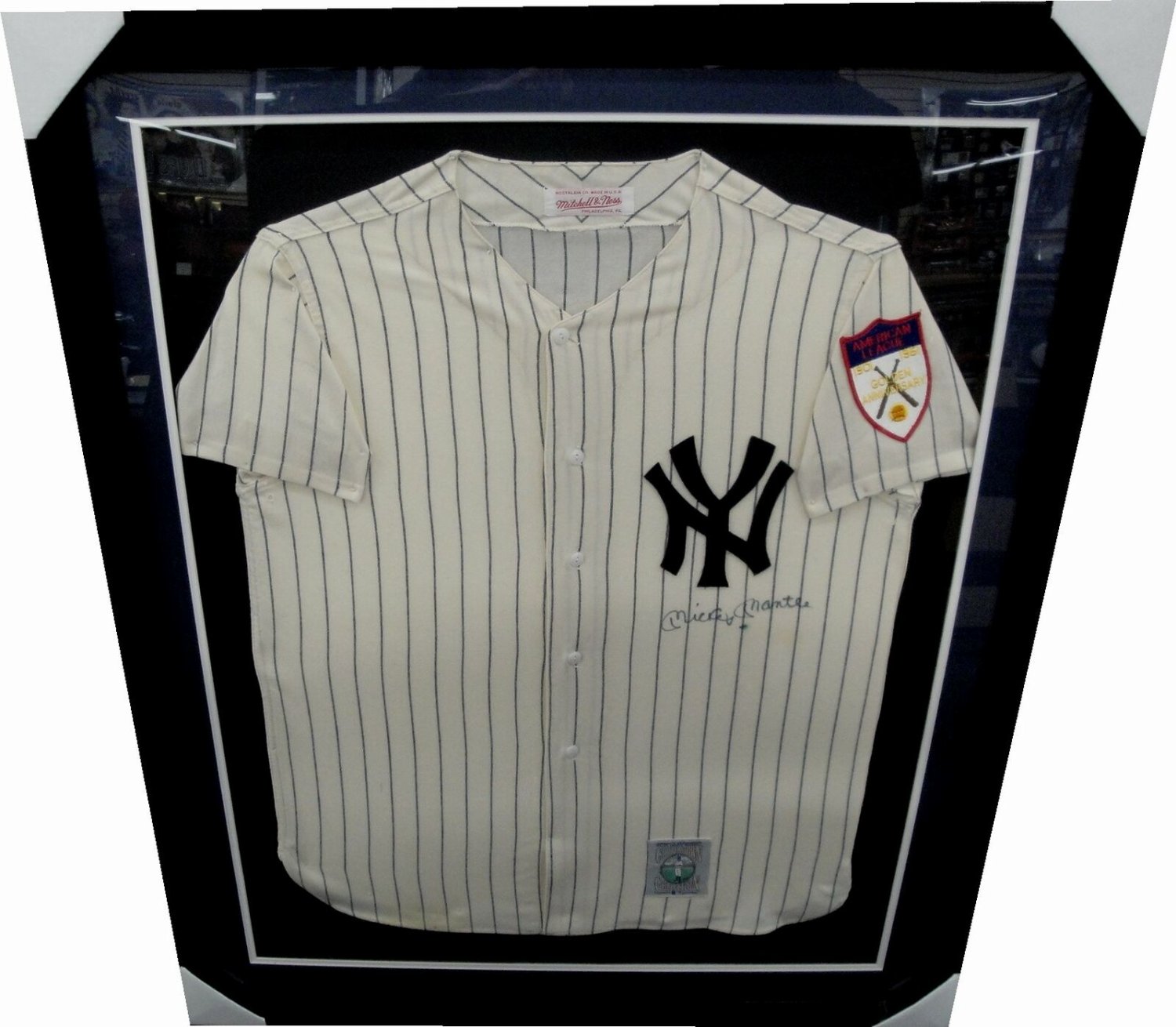 Mickey Manlte Autographed Signed Hand Auto Autograph Jersey New