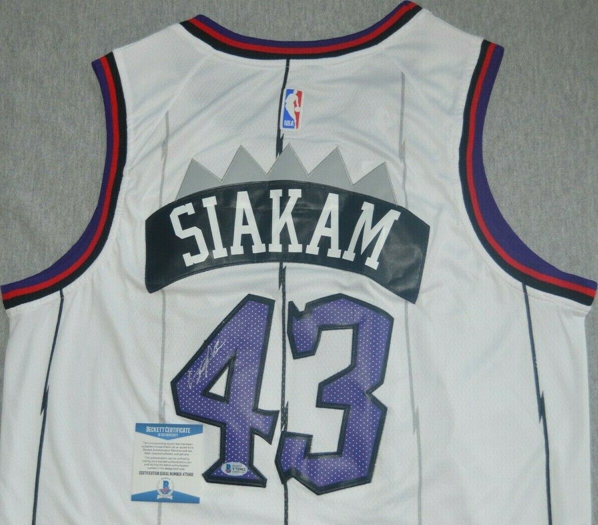 pascal siakam autographed jersey