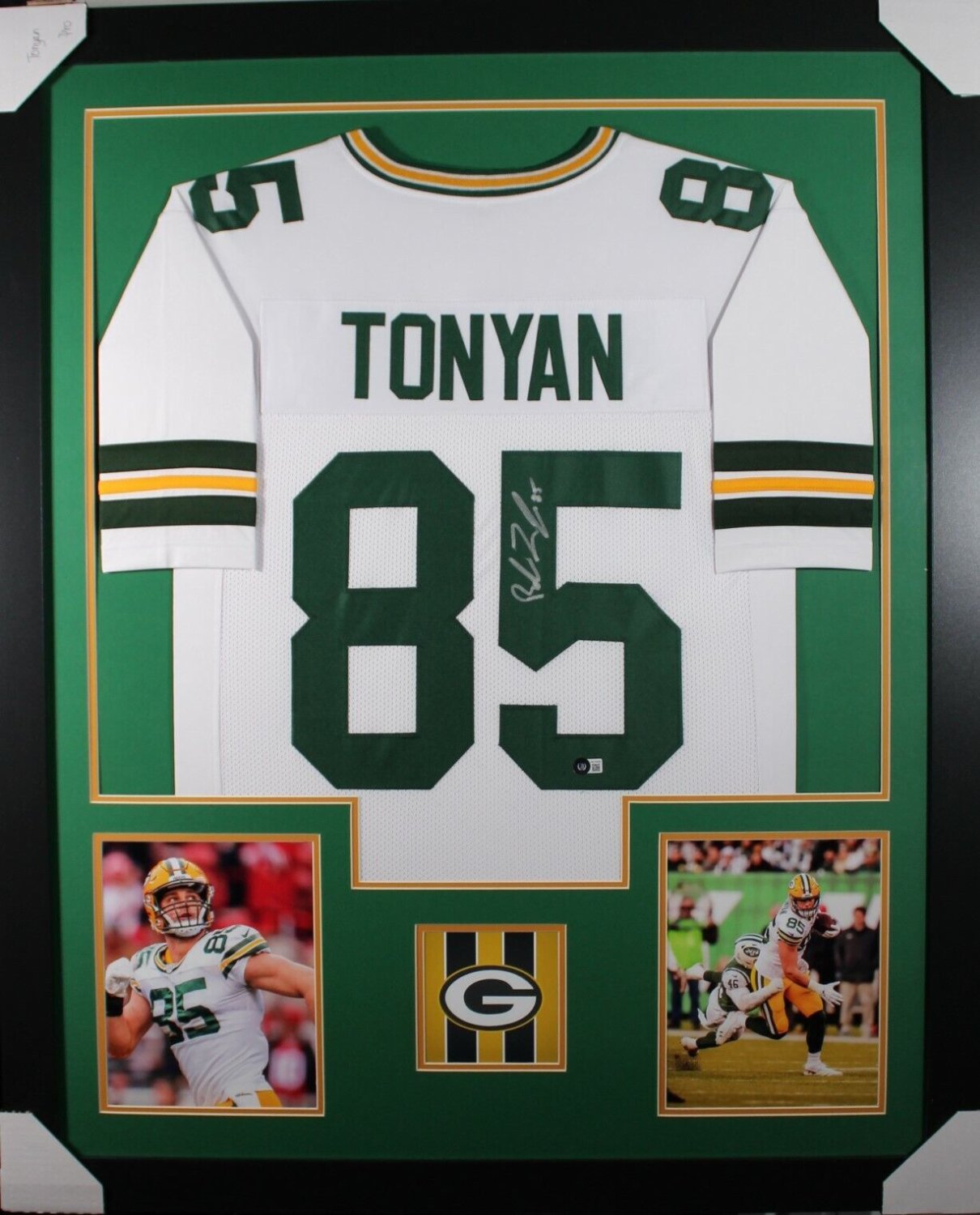 Robert Tonyan Autographed Signed (Packers White Tower) Framed Jersey Beckett