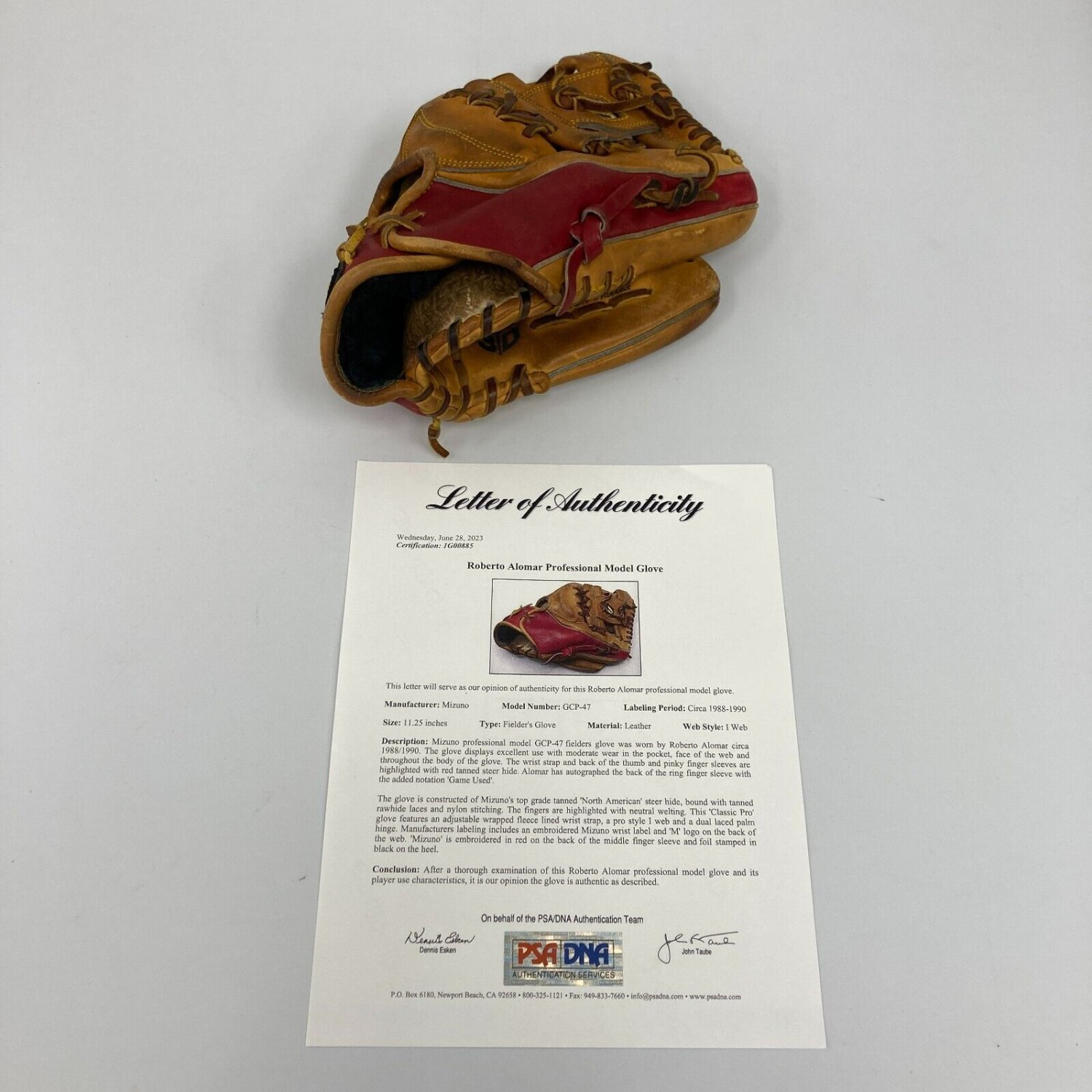 Roberto Alomar Autographed Signed 1988 Rookie Game Used Baseball Glove PSA  DNA COA