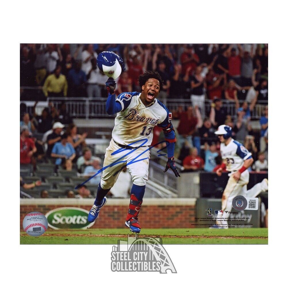 Atlanta Braves Ronald Acuna Jr. Autographed 8x10 Photo in